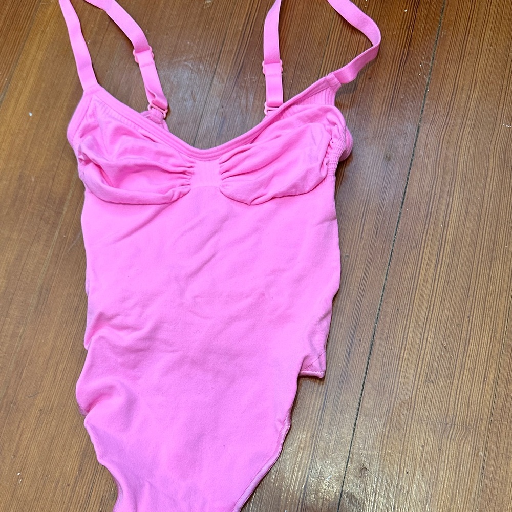 Worn once skims sculpt body suit
